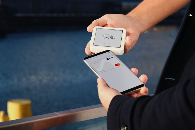 Wise vs Revolut: Best Multi-Currency Account for Travelers